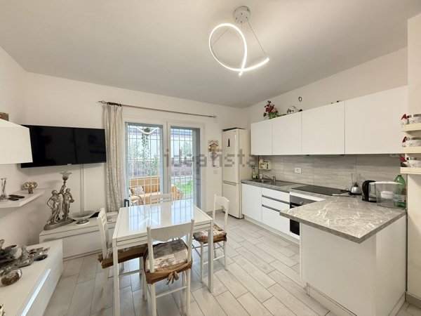 appartamento in vendita a Roma in zona Prenestino-Centocelle