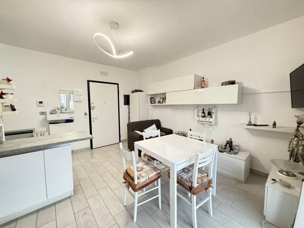 appartamento in vendita a Roma in zona Prenestino-Centocelle