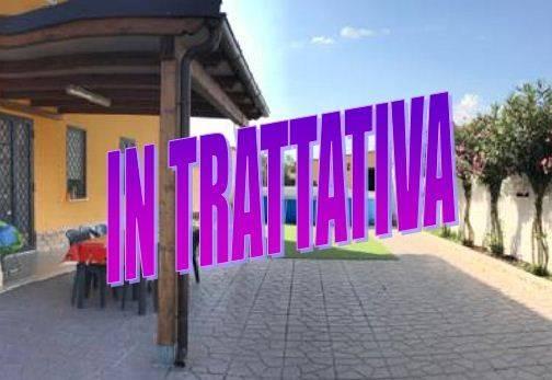 appartamento in vendita a Roma in zona Longarina