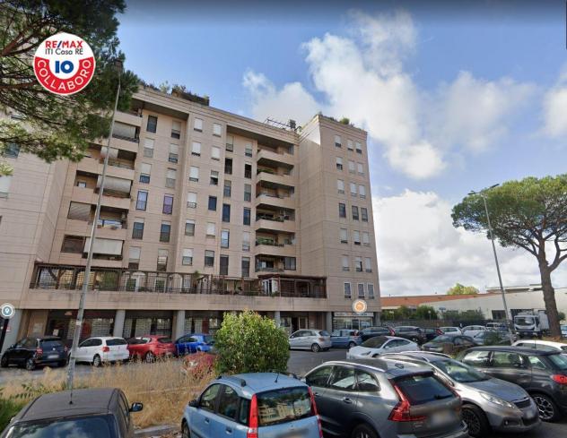 negozio in vendita a Roma in zona Torrino