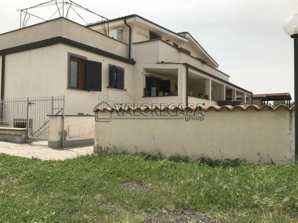 appartamento in vendita a Roma in zona Finocchio