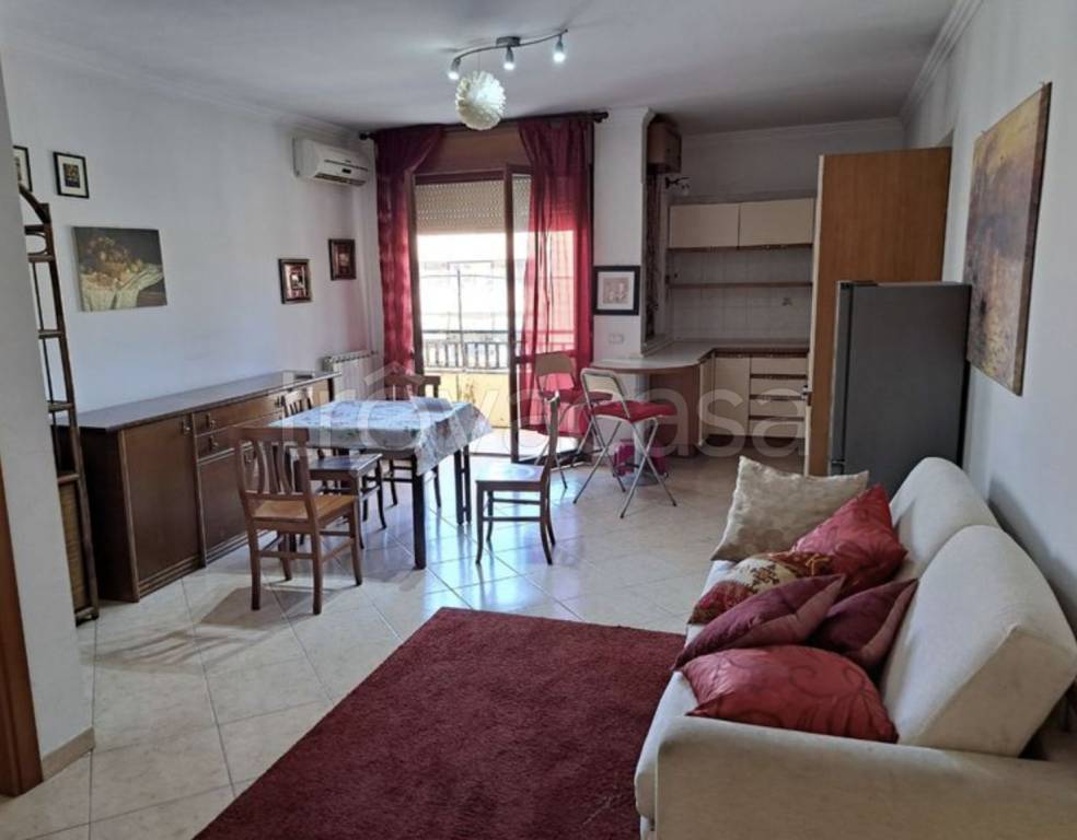 appartamento in vendita a Roma in zona Ponte di Nona