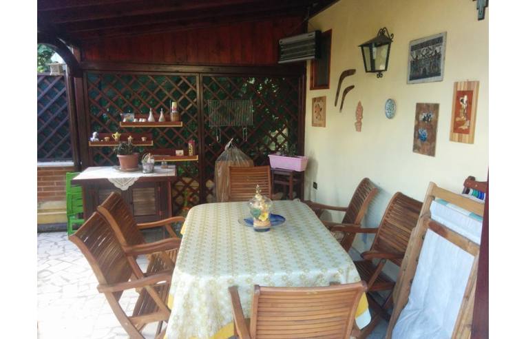 casa indipendente in vendita a Roma