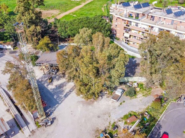 negozio in vendita a Roma in zona Prenestino-Centocelle