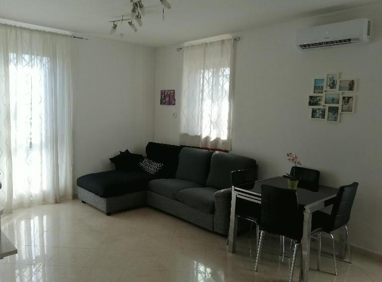 appartamento in vendita a Roma in zona Torre Gaia