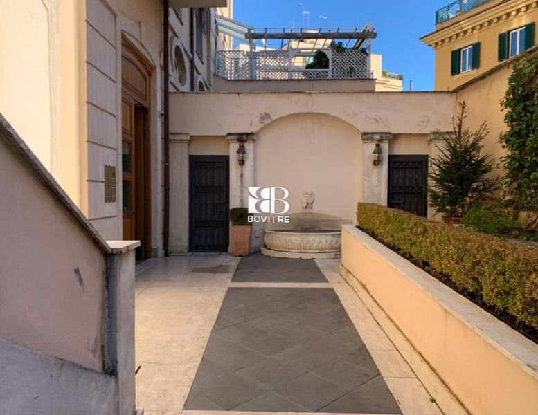 appartamento in vendita a Roma in zona Parioli