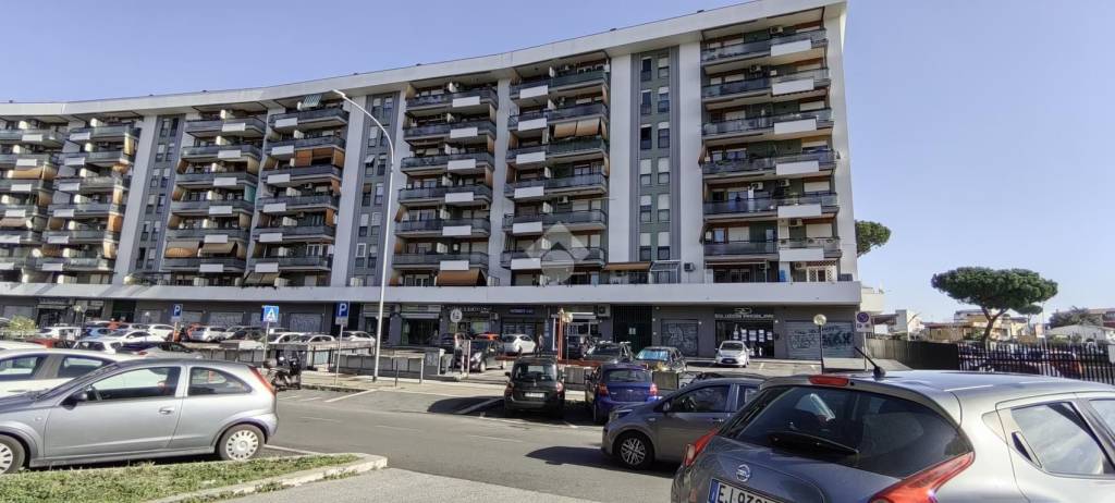 appartamento in vendita a Roma in zona Cinecittà