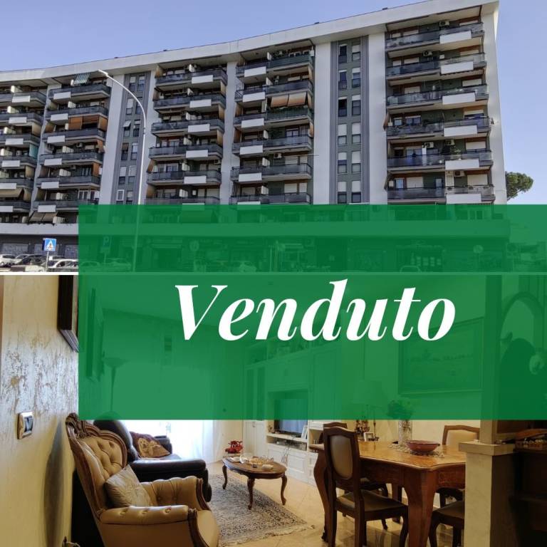 appartamento in vendita a Roma in zona Cinecittà