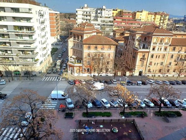 appartamento in vendita a Roma in zona Portuense