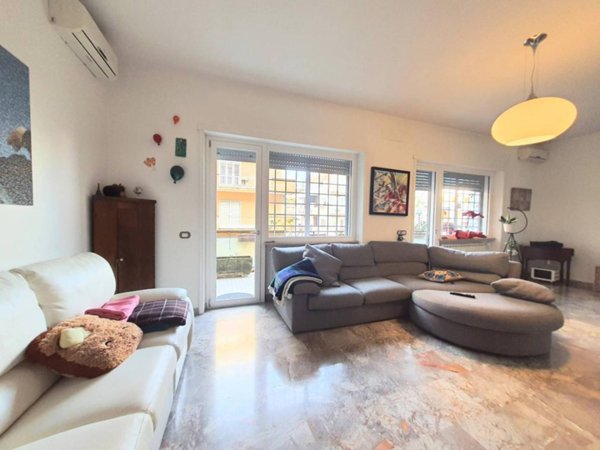 appartamento in vendita a Roma in zona Tor di Quinto