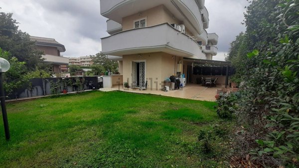 appartamento in vendita a Roma in zona Palmarola