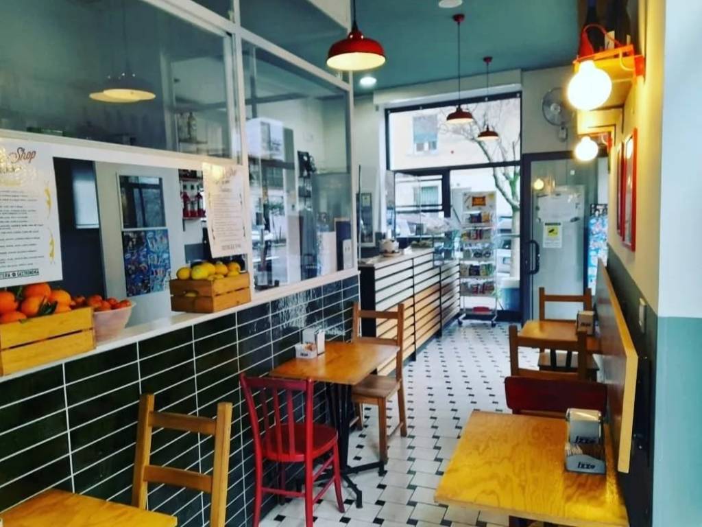negozio in vendita a Roma in zona Salario
