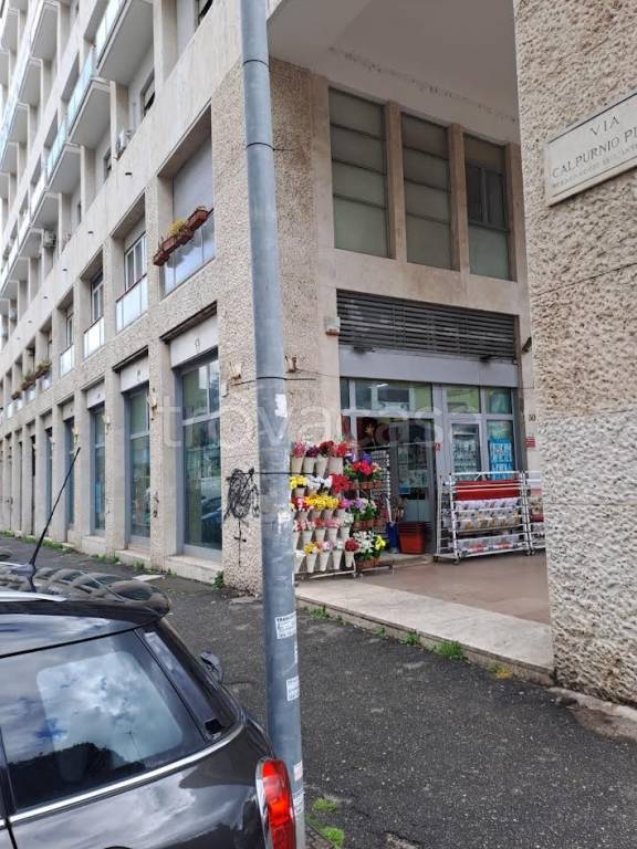 trivano in vendita a Roma in zona Don Bosco