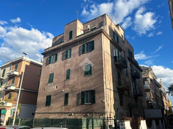 appartamento in vendita a Roma in zona Prenestino-Centocelle