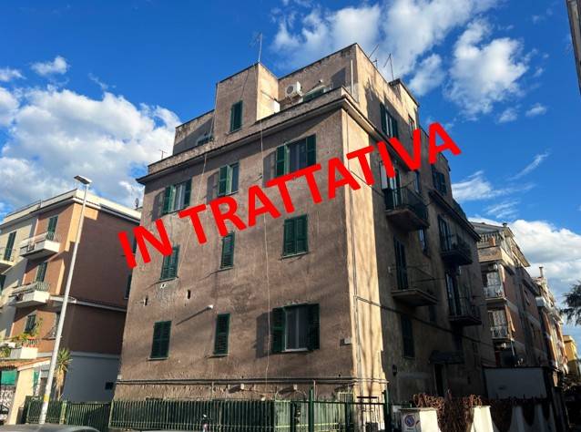 appartamento in vendita a Roma in zona Prenestino-Centocelle