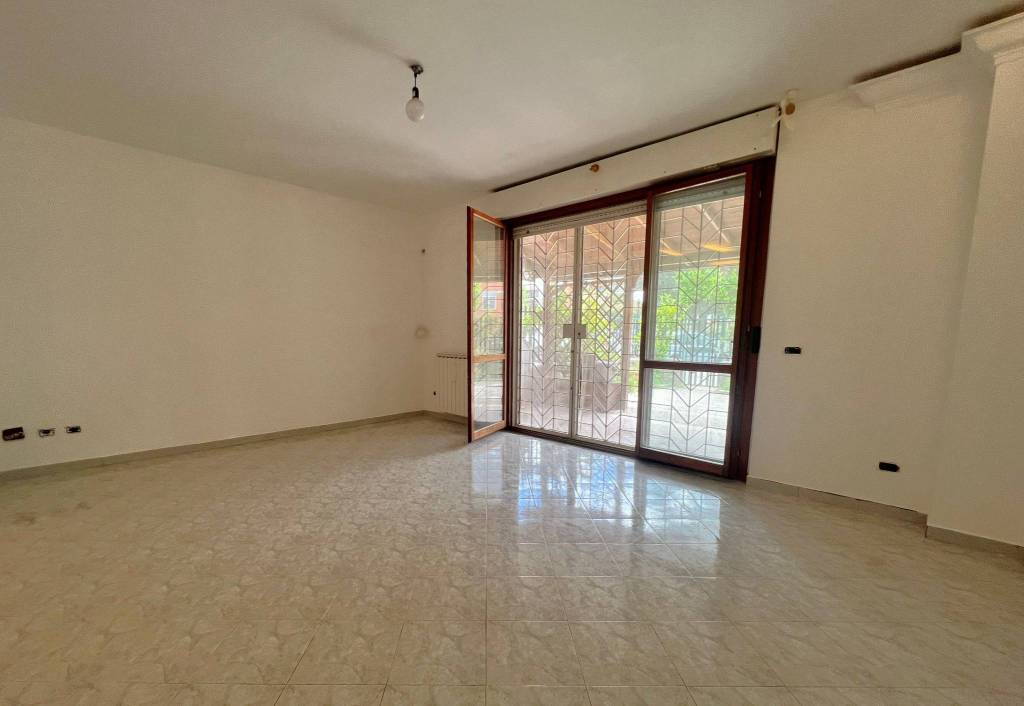 appartamento in vendita a Roma in zona San Basilio