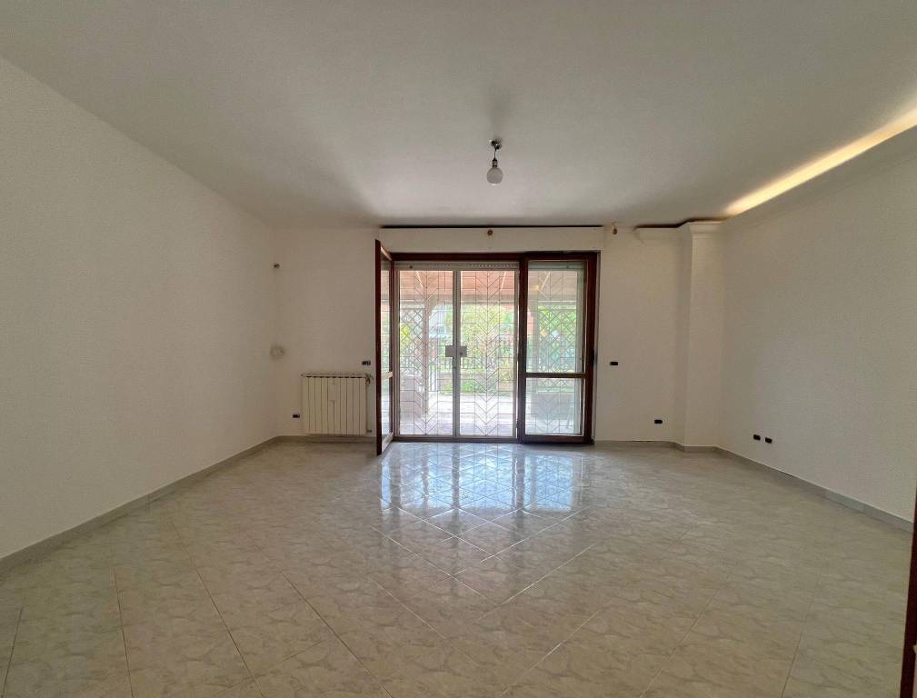 appartamento in vendita a Roma in zona San Basilio