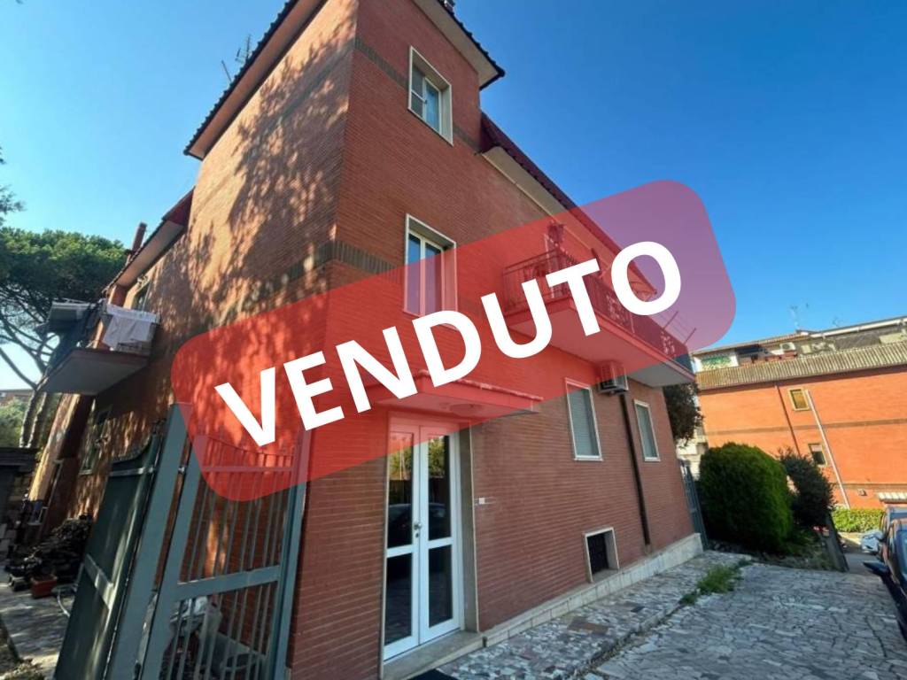 appartamento in vendita a Roma in zona Olgiata