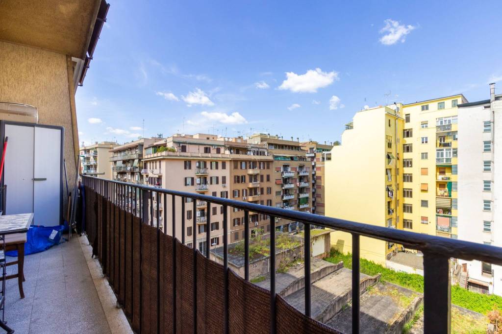 appartamento in vendita a Roma in zona Tiburtino