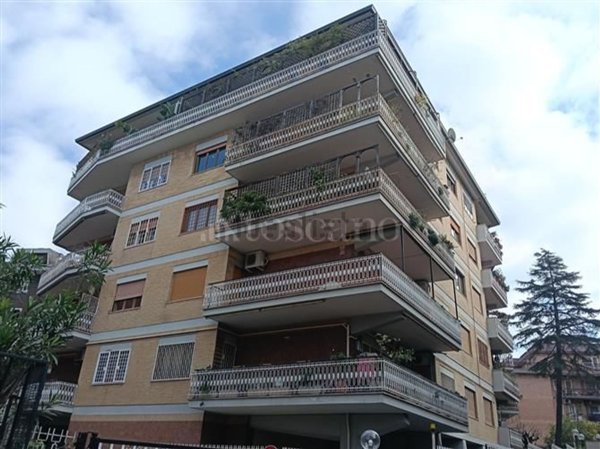appartamento in vendita a Roma in zona Portuense