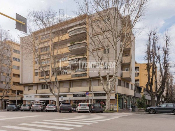 appartamento in vendita a Roma in zona EUR