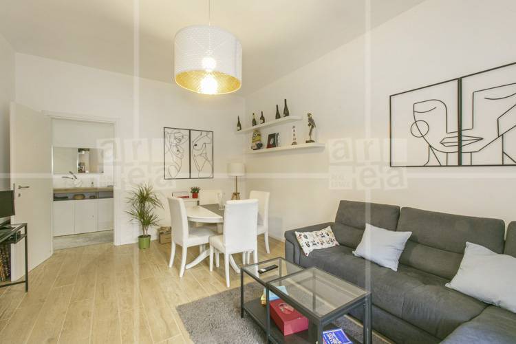 appartamento in vendita a Roma in zona Ostiense
