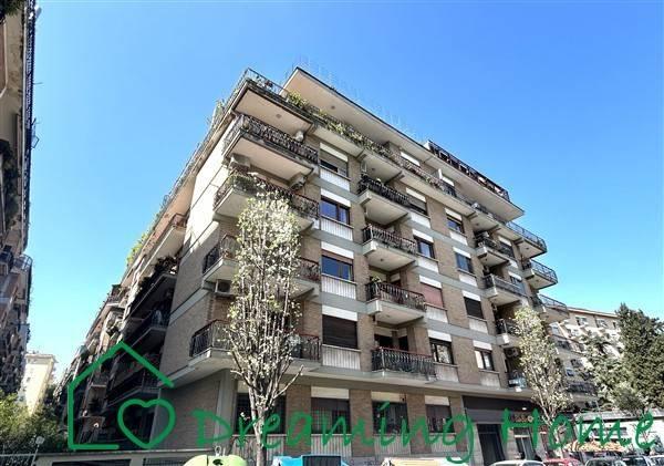 appartamento in vendita a Roma in zona Ardeatino