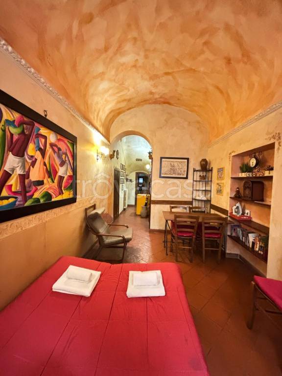 appartamento in vendita a Roma in zona Trevi-Colonna