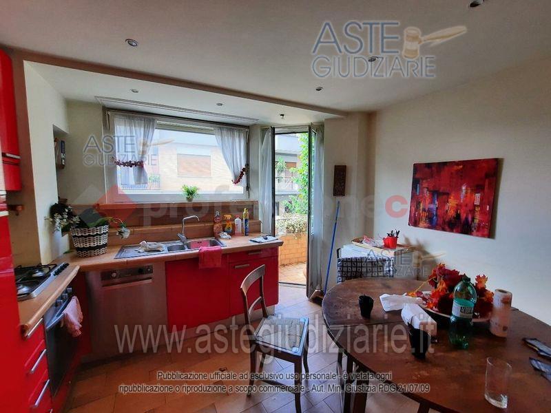 appartamento in vendita a Roma in zona Della Vittoria
