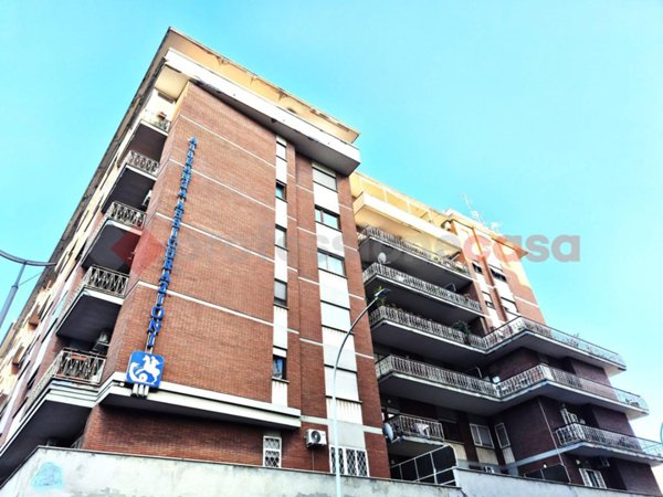appartamento in vendita a Roma in zona Prenestino-Labicano