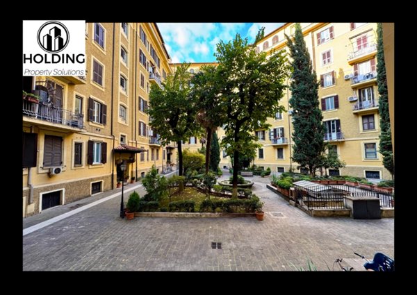 appartamento in vendita a Roma in zona Della Vittoria