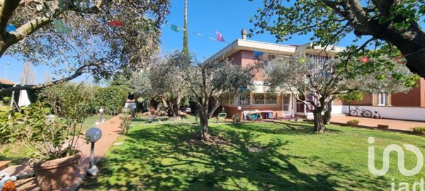 casa indipendente in vendita a Roma in zona La Pisana