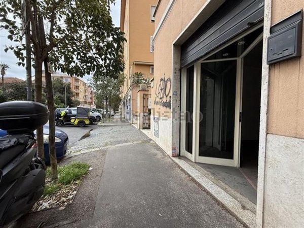 locale commerciale in vendita a Roma in zona Gianicolense