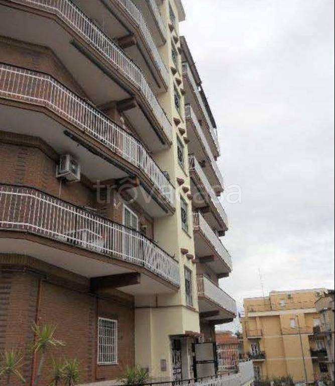 appartamento in vendita a Roma in zona Fidene