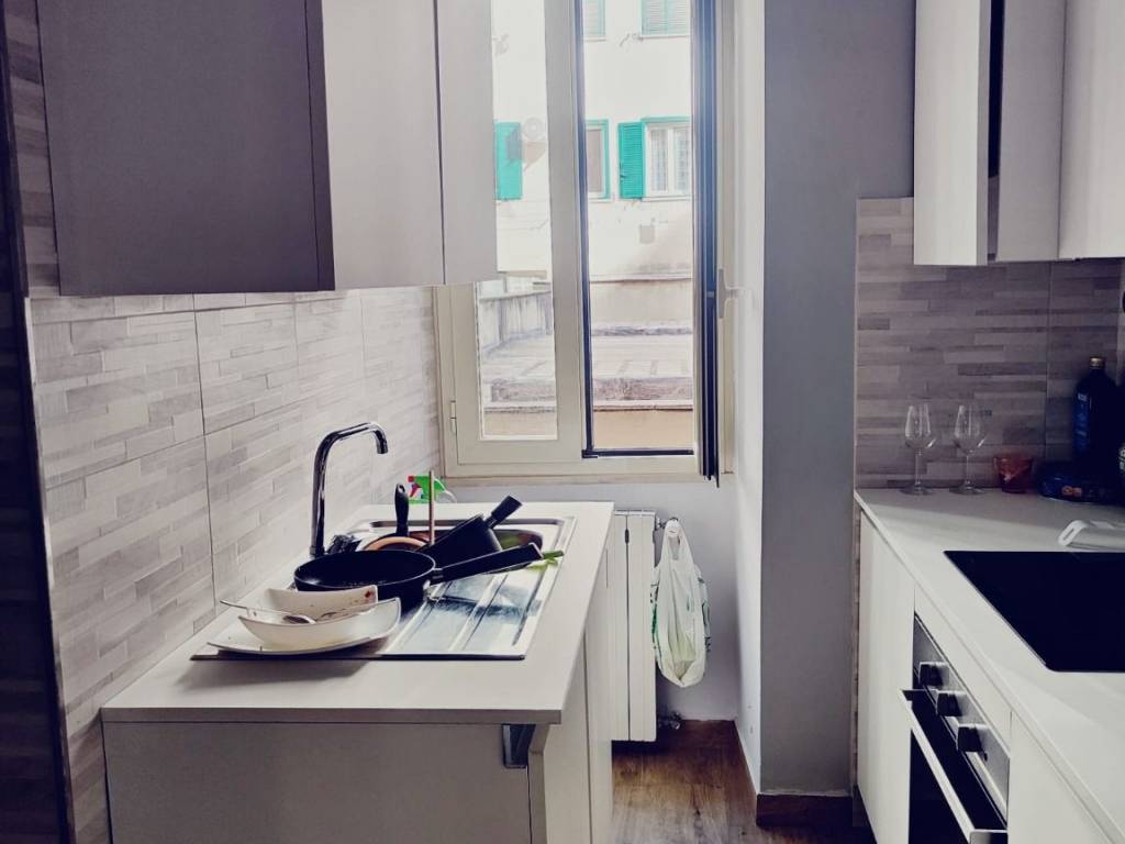 appartamento in vendita a Roma in zona Ostiense