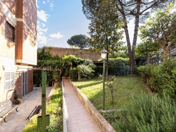 appartamento in vendita a Roma in zona Portuense