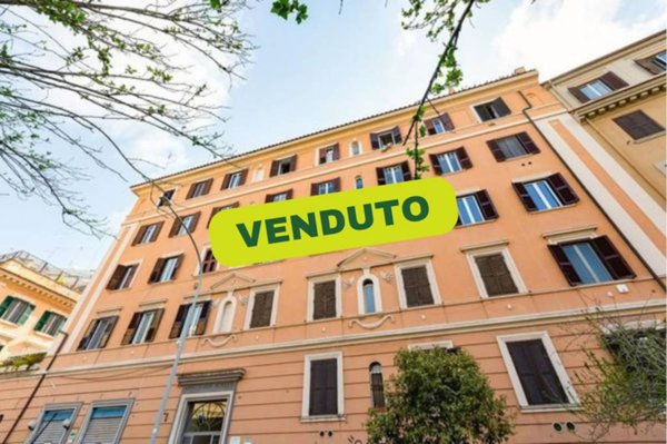 appartamento in vendita a Roma in zona Appio Latino