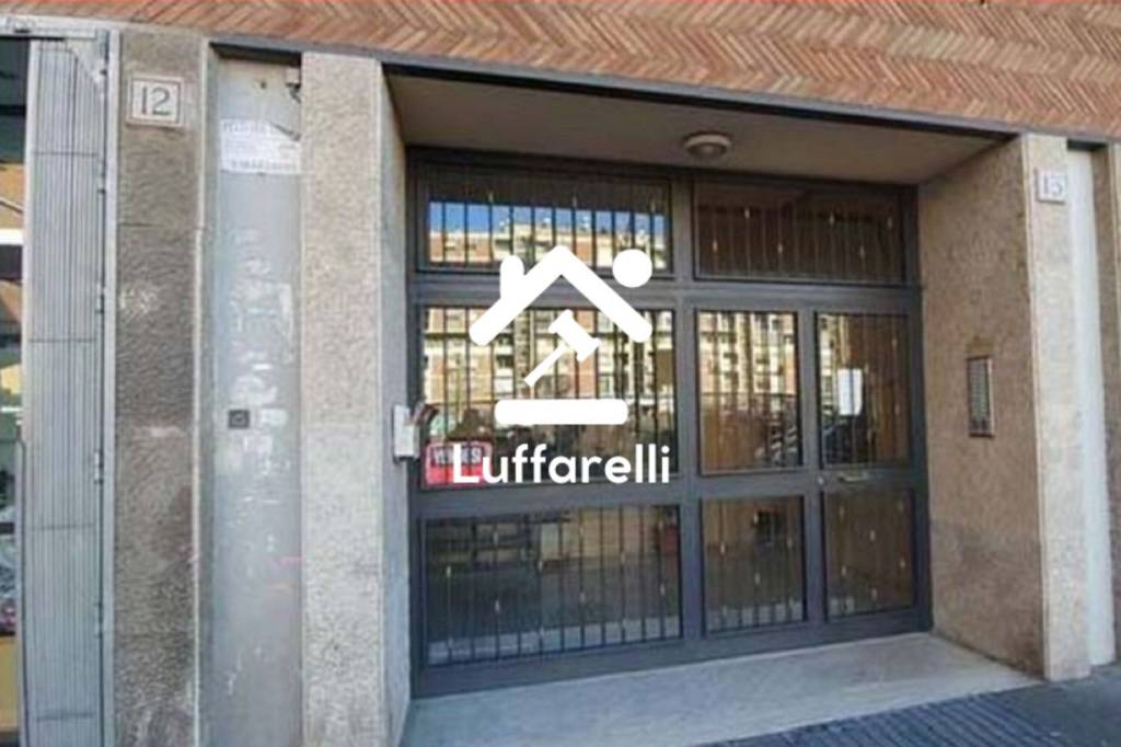 appartamento in vendita a Roma in zona Prenestino-Labicano