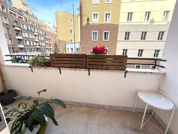 appartamento in vendita a Roma in zona Ostiense
