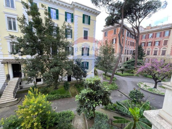 appartamento in vendita a Roma in zona Collatino