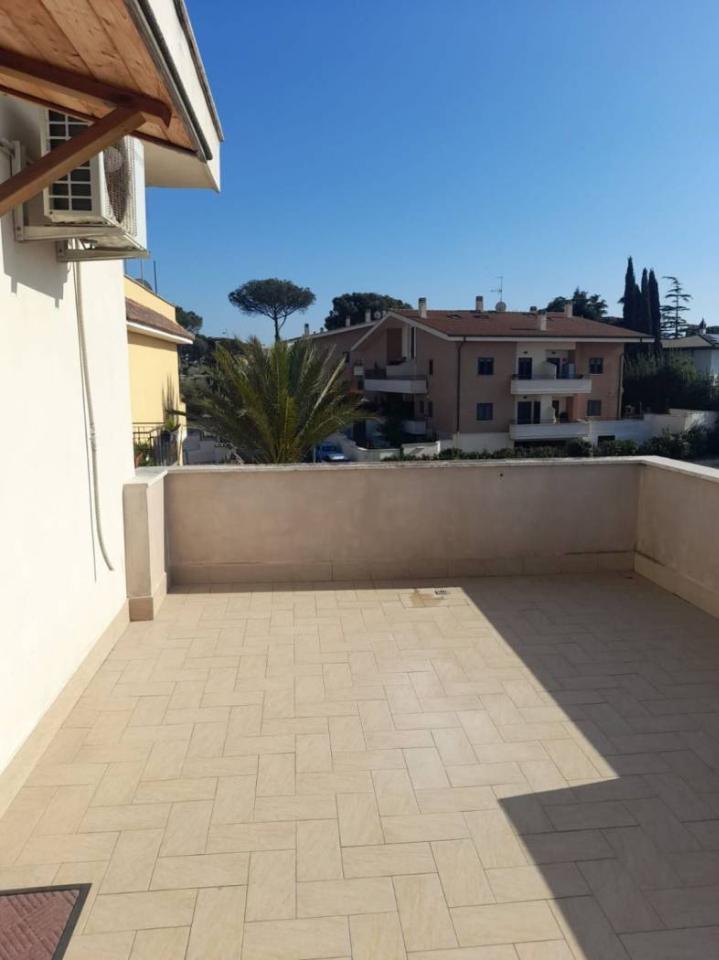 appartamento in vendita a Roma in zona Massimina/Casal Lumbroso