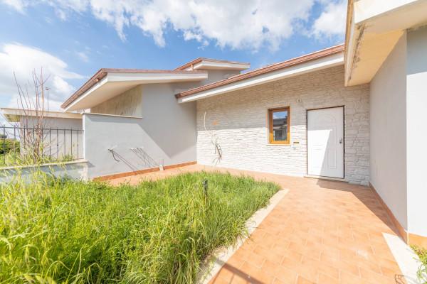 casa indipendente in vendita a Roma in zona Tor Vergata/Torrenova