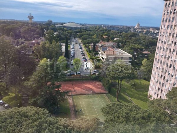 appartamento in vendita a Roma in zona EUR