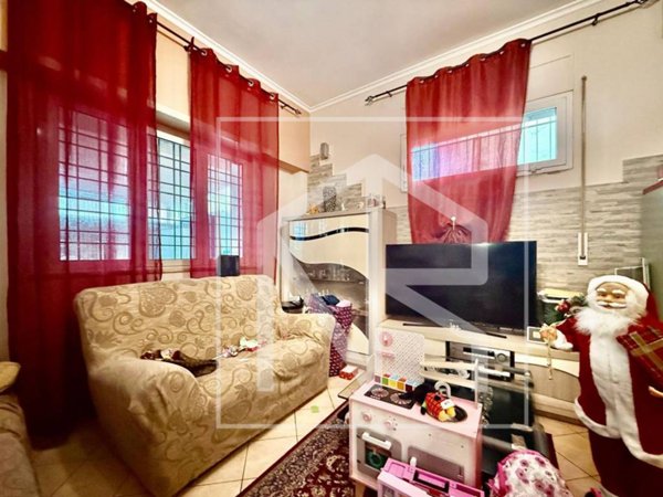 appartamento in vendita a Roma in zona Torre Maura