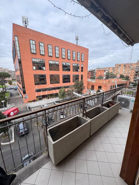 appartamento in vendita a Roma in zona Labaro