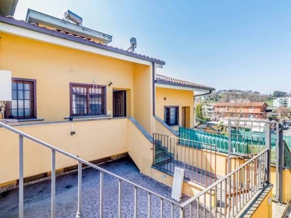 appartamento in vendita a Roma in zona Selva Candida
