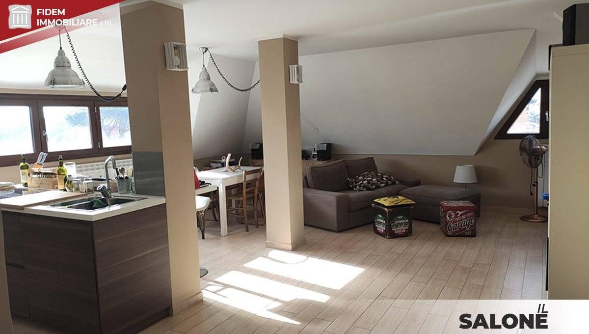 appartamento in vendita a Roma in zona Vitinia