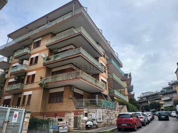 appartamento in vendita a Roma in zona Monte Sacro/Talenti