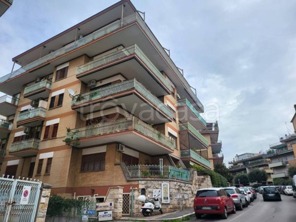 appartamento in vendita a Roma in zona Monte Sacro/Talenti