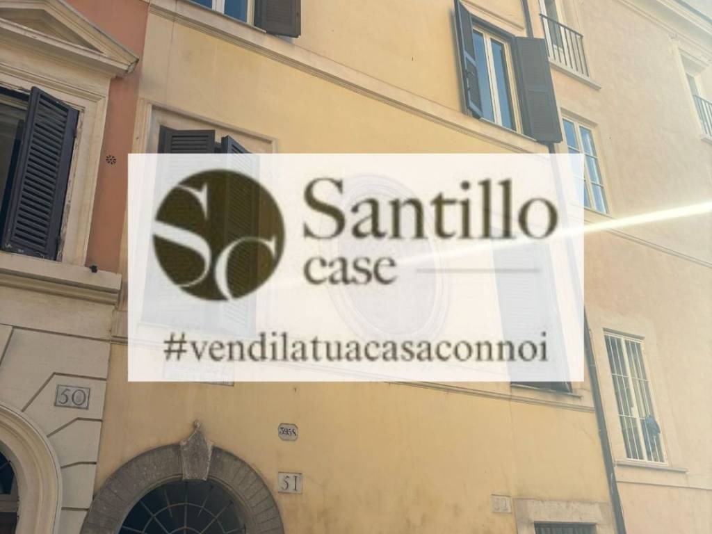 appartamento in vendita a Roma in zona Rione Monti/Campitelli